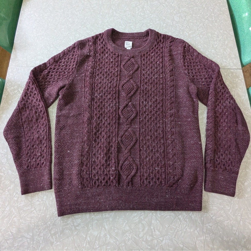 Gap M Budding Cable Knit Sweater Pinot Noir Burgundy Crew Neck Preppy Academia